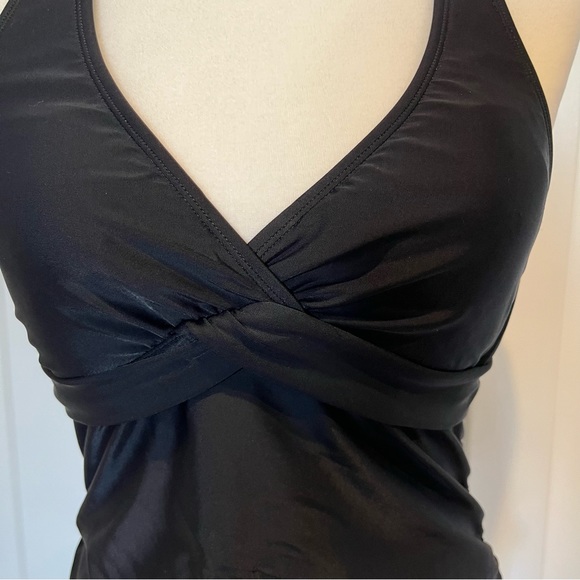 Athleta Swim Top Sz 34B/CTall - Picture 2 of 9